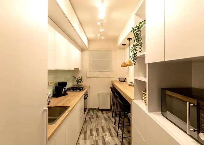 Sophisticated Comfort In The Heart Of The - Romana Square Living Appartement *