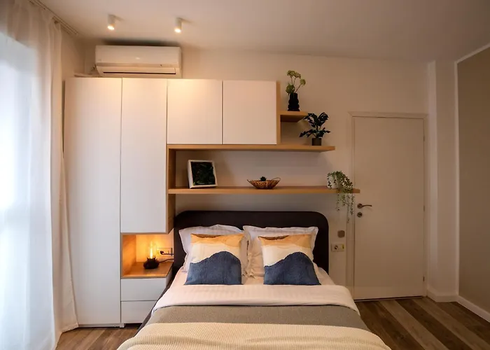 Sophisticated Comfort In The Heart Of The - Romana Square Living * Bucarest