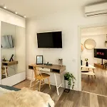 Sophisticated Comfort In The Heart Of The - Romana Square Living Bukarest