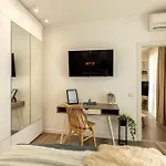 Sophisticated Comfort In The Heart Of The - Romana Square Living * Bukarest