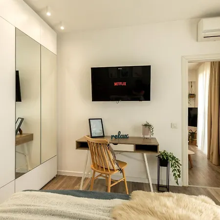 Sophisticated Comfort In The Heart Of The - Romana Square Living * Bukurešť