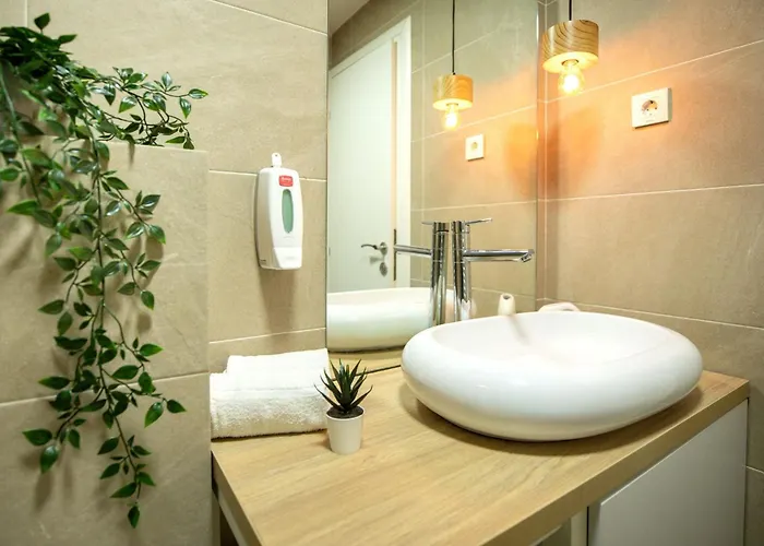 Sophisticated Comfort In The Heart Of The - Romana Square Living * בוקרשט