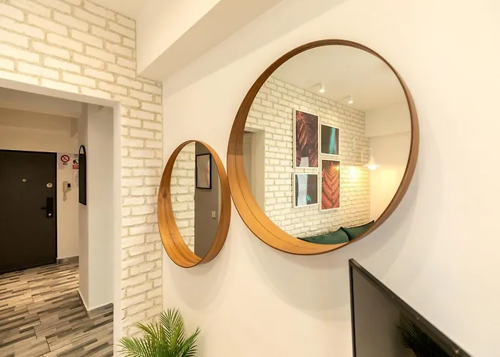 شقة Sophisticated Comfort In The Heart Of The - Romana Square Living بوخارست