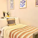 Sophisticated Comfort In The Heart Of The - Romana Square Living Apartament