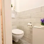 Apartament Sophisticated Comfort In The Heart Of The - Romana Square Living