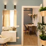 Sophisticated Comfort In The Heart Of The - Romana Square Living Apartament *