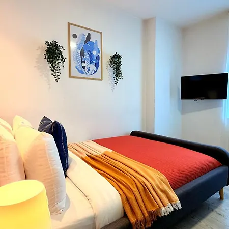 Daire Sophisticated Comfort In The Heart Of The - Romana Square Living Bükreş