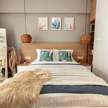 Sophisticated Comfort In The Heart Of The - Romana Square Living Bükreş